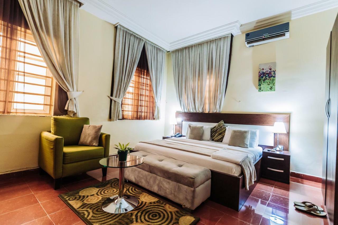 Tranquil Mews Hotel Jabi Exterior photo