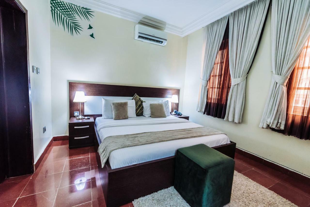 Tranquil Mews Hotel Jabi Exterior photo
